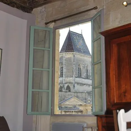 Vue Sur Le Chateau * Uzes